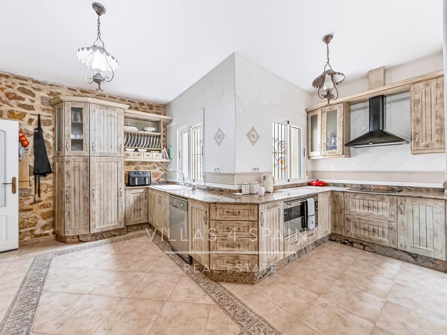 6 chambre Villa/Maison à vendre à Las Casicas avec piscine garage - 549 950 € (Ref: 10157186)