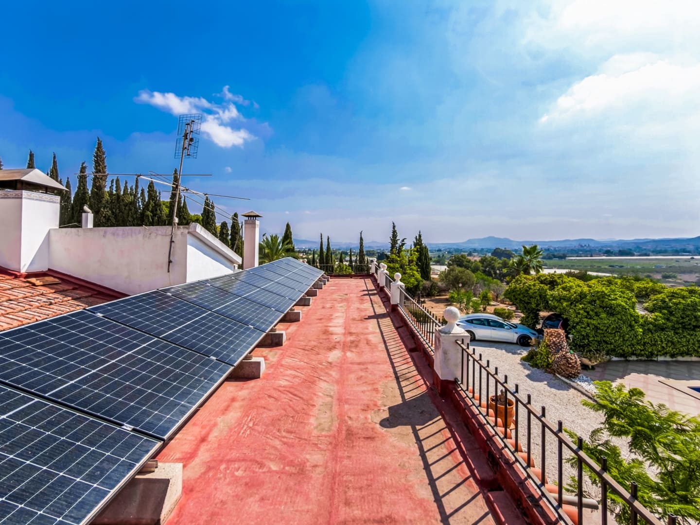 4 bedroom Villa for sale in Aspe with pool garage - € 399,000 (Ref: 10172742)