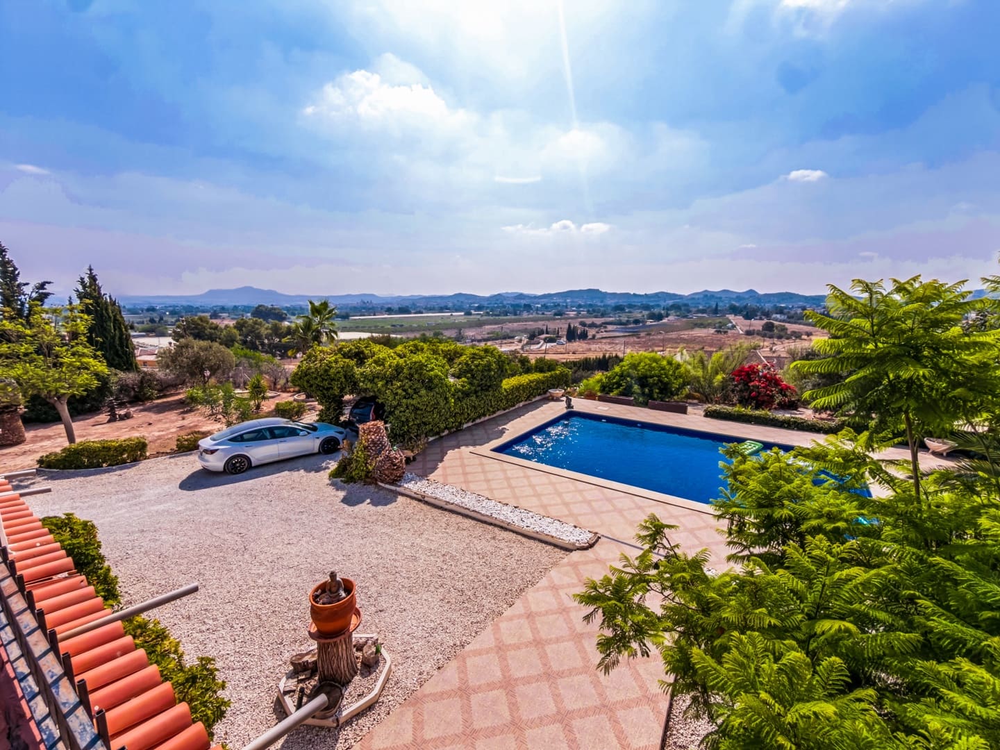 4 bedroom Villa for sale in Aspe with pool garage - € 399,000 (Ref: 10172742)