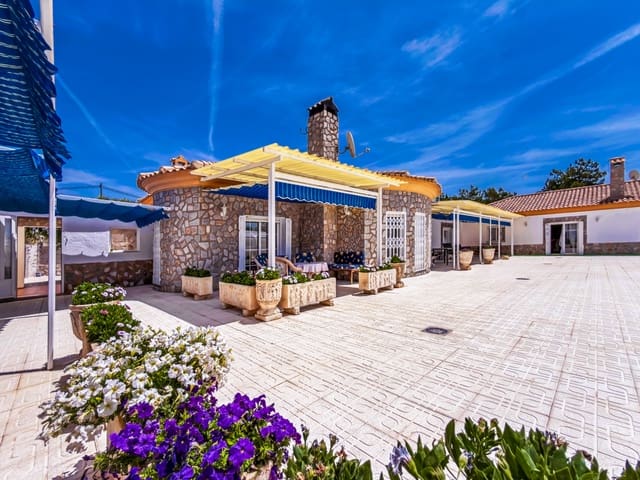 6 camera da letto Villa in vendita in Fortuna con piscina garage - 549.000 € (Rif: 10172743)