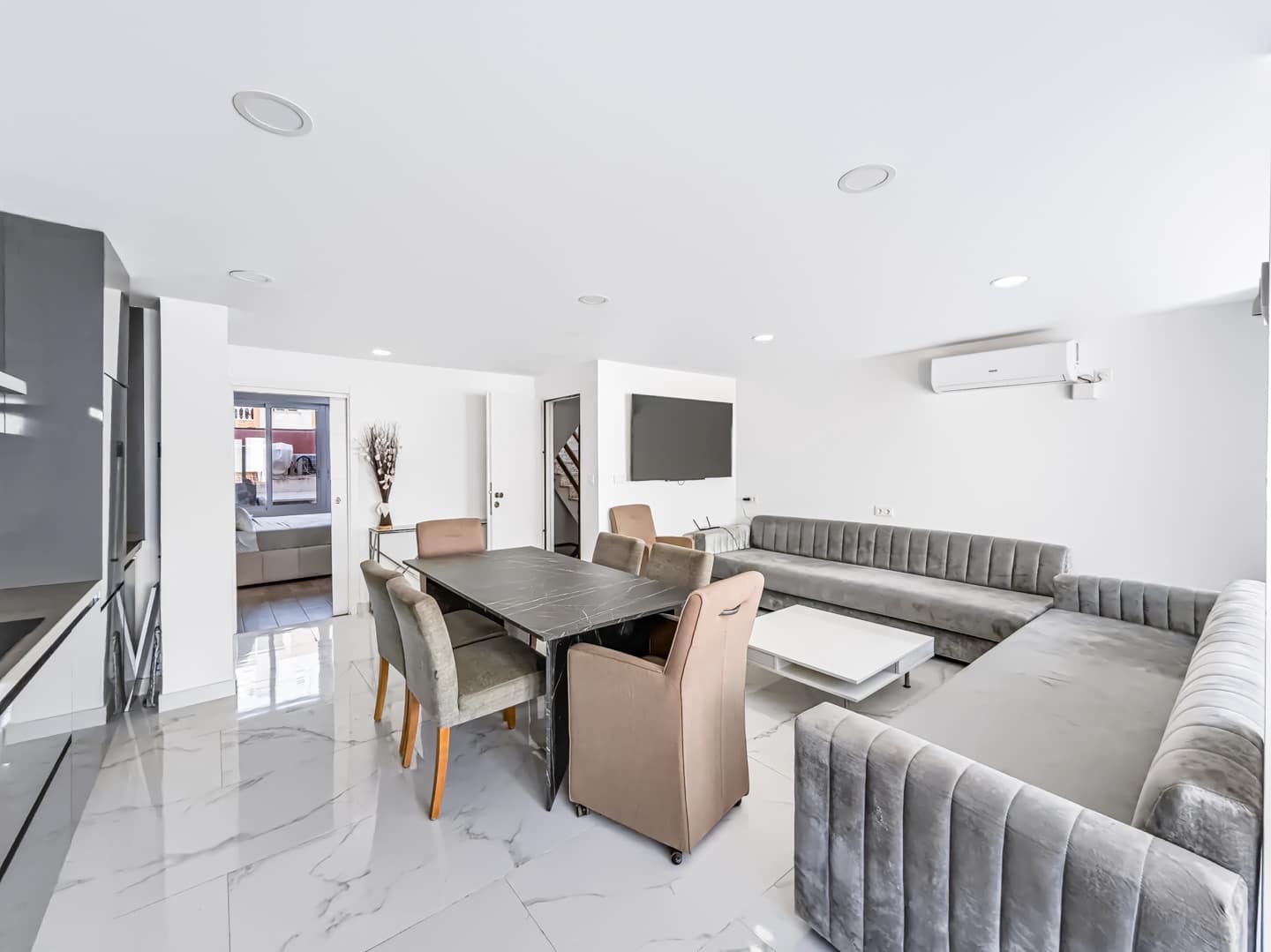 3 soveværelse Lejlighed til salg i Guardamar del Segura - € 235.000 (Ref: 10172744)
