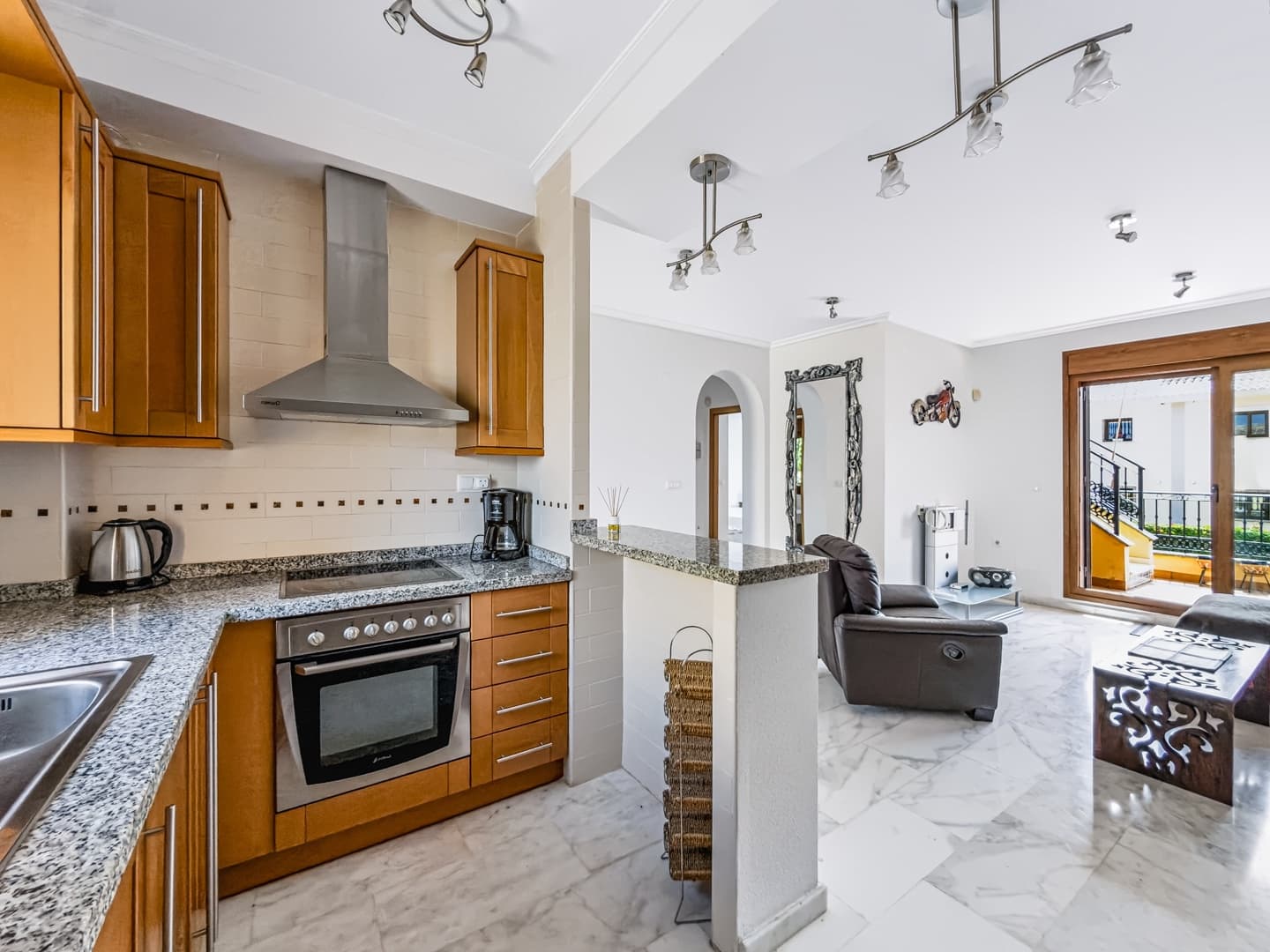 2 bedroom Apartment for sale in Algorfa with pool garage - € 189,950 (Ref: 10172745)