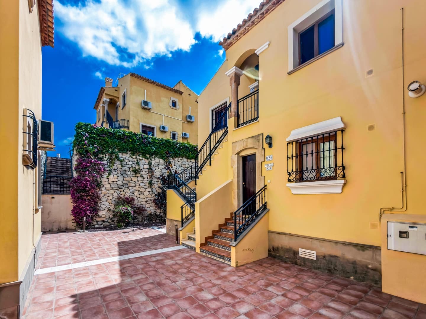 2 bedroom Apartment for sale in Algorfa with pool garage - € 189,950 (Ref: 10172745)