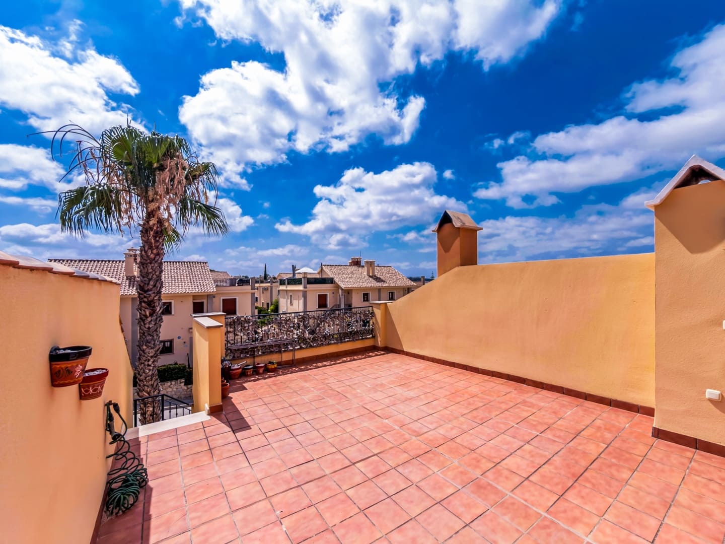 2 bedroom Apartment for sale in Algorfa with pool garage - € 189,950 (Ref: 10172745)