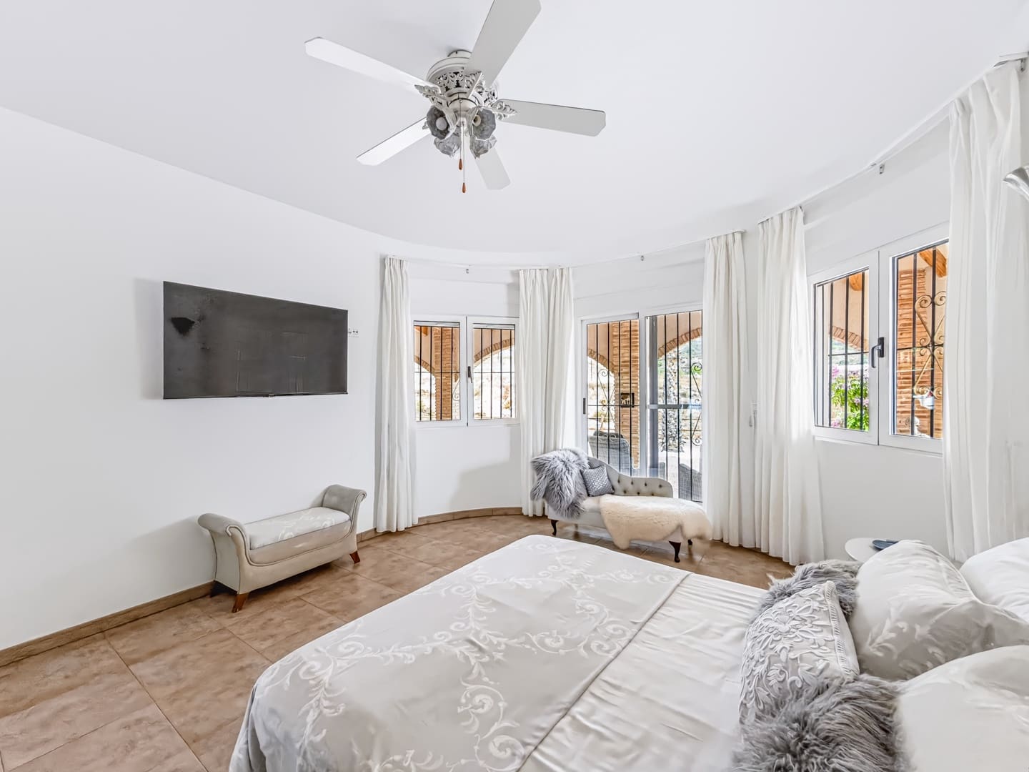 6 chambre Villa/Maison à vendre à Las Casicas avec piscine garage - 549 950 € (Ref: 10172746)