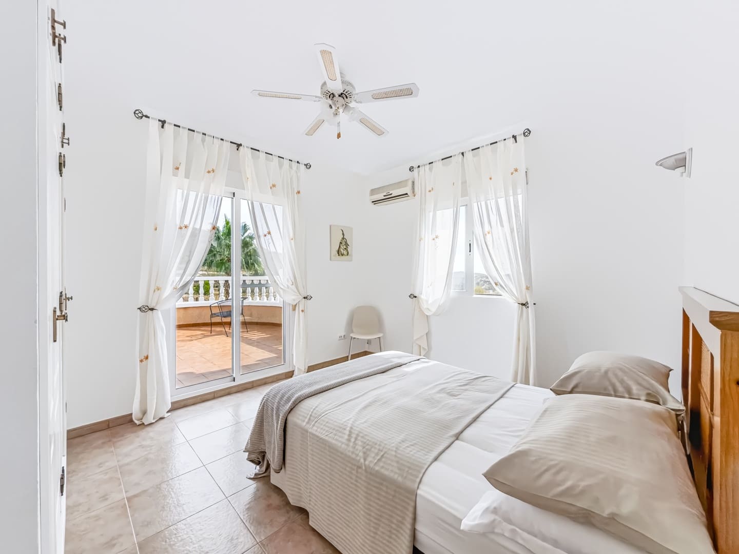 6 chambre Villa/Maison à vendre à Las Casicas avec piscine garage - 549 950 € (Ref: 10172746)
