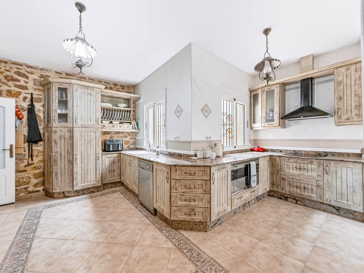 6 chambre Villa/Maison à vendre à Las Casicas avec piscine garage - 549 950 € (Ref: 10172746)