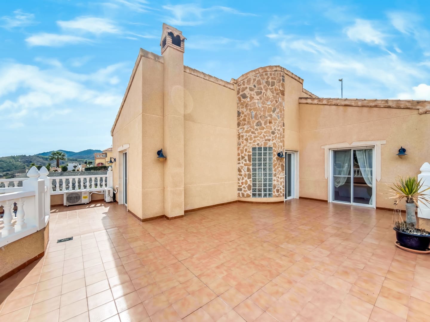 6 chambre Villa/Maison à vendre à Las Casicas avec piscine garage - 549 950 € (Ref: 10172746)