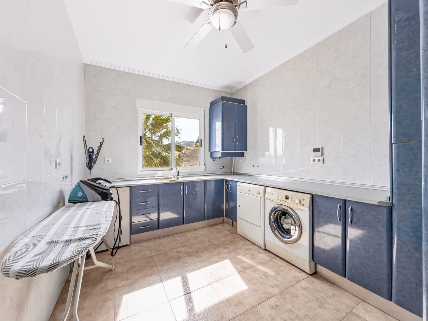 6 chambre Villa/Maison à vendre à Las Casicas avec piscine garage - 549 950 € (Ref: 10172746)
