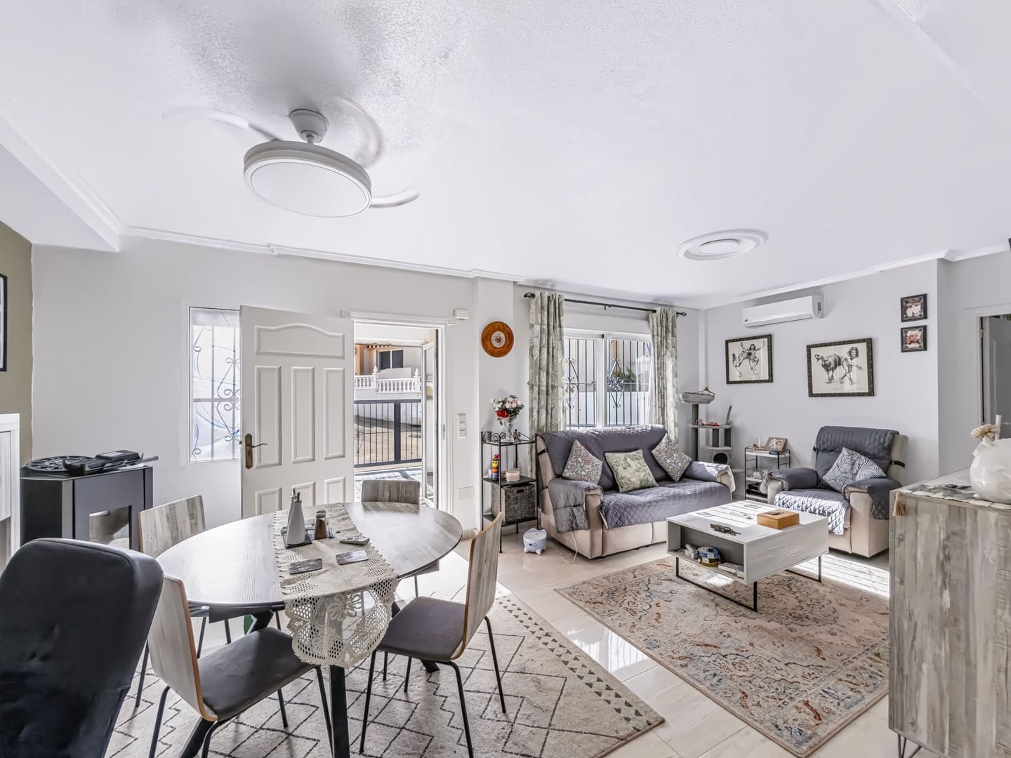 2 sovrum Hus till salu i Ciudad Quesada med pool garage - 259 950 € (Ref: 10172748)
