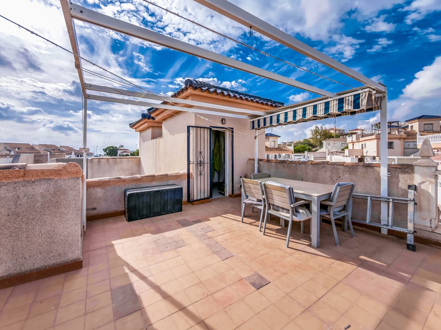 2 sovrum Hus till salu i Ciudad Quesada med pool garage - 259 950 € (Ref: 10172748)
