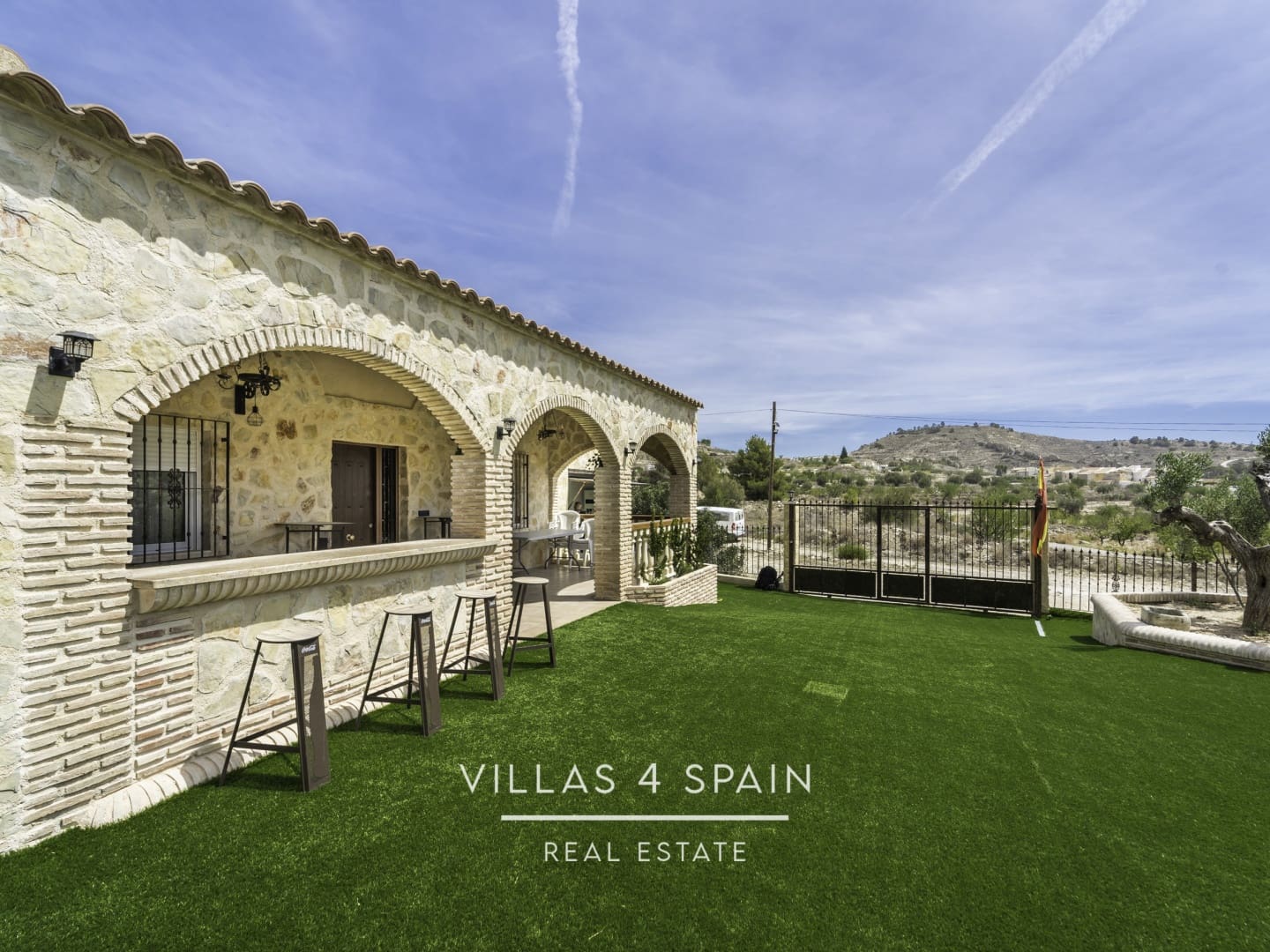 3 bedroom Villa for sale in Fortuna with pool - € 270,000 (Ref: 7561271)