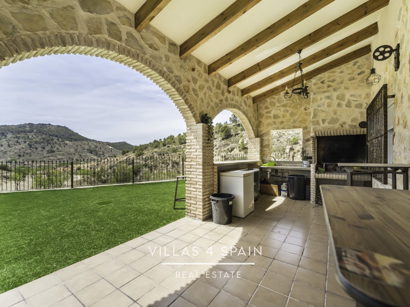 3 bedroom Villa for sale in Fortuna with pool - € 270,000 (Ref: 7561271)