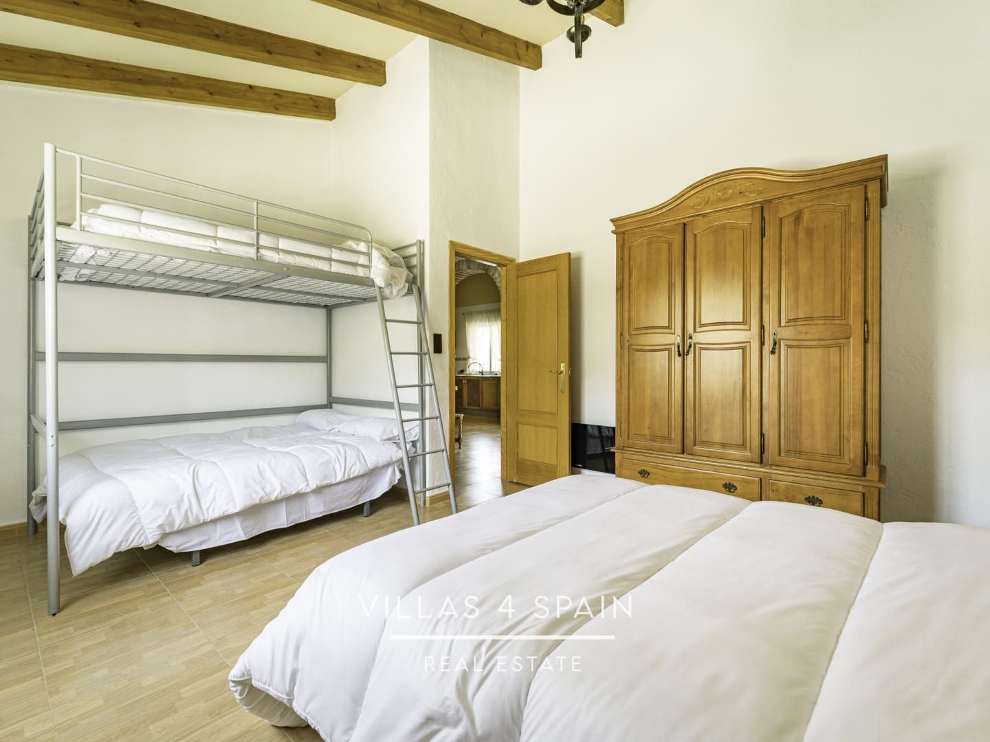 3 bedroom Villa for sale in Fortuna with pool - € 270,000 (Ref: 7561271)