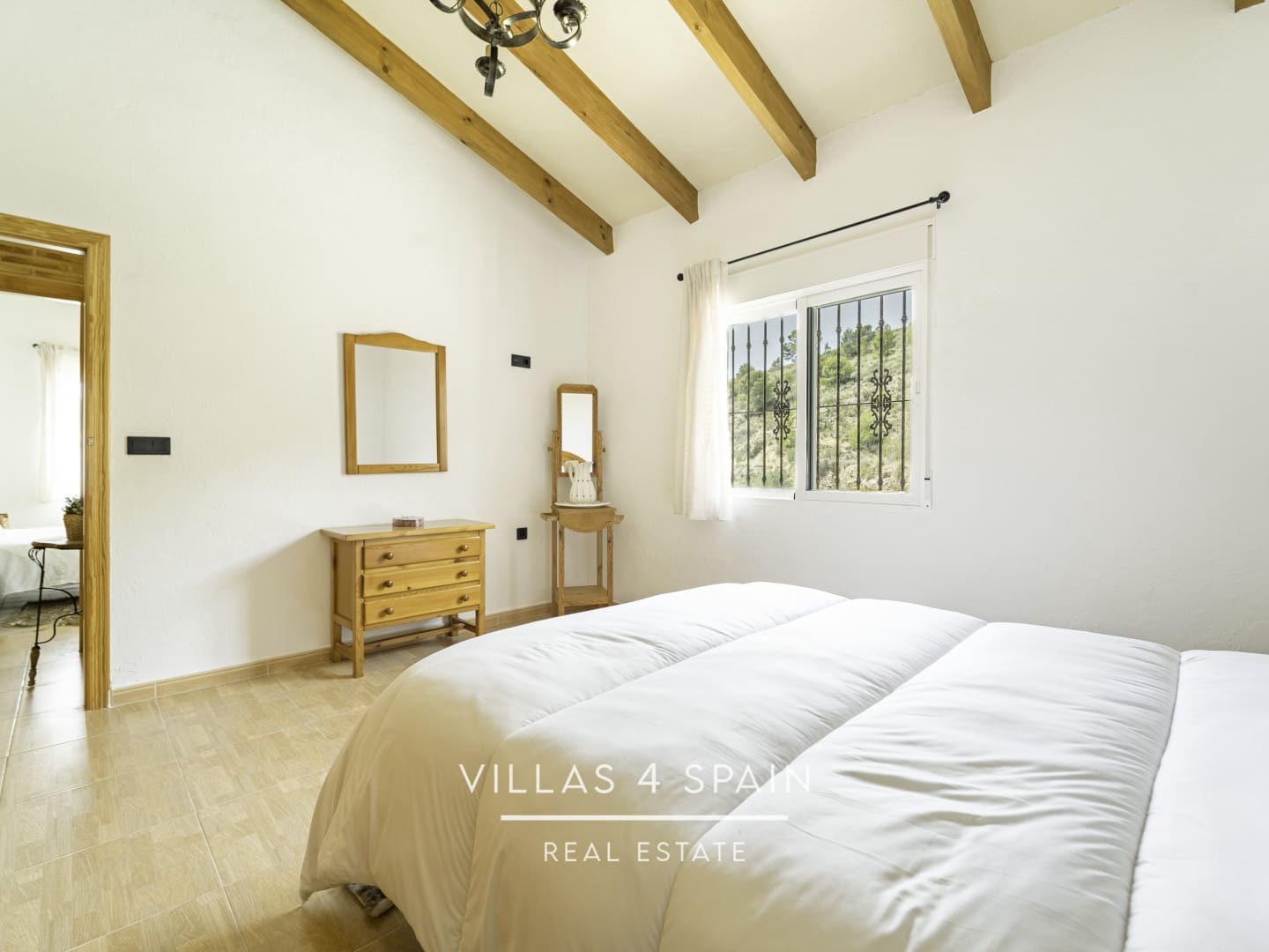 3 bedroom Villa for sale in Fortuna with pool - € 270,000 (Ref: 7561271)