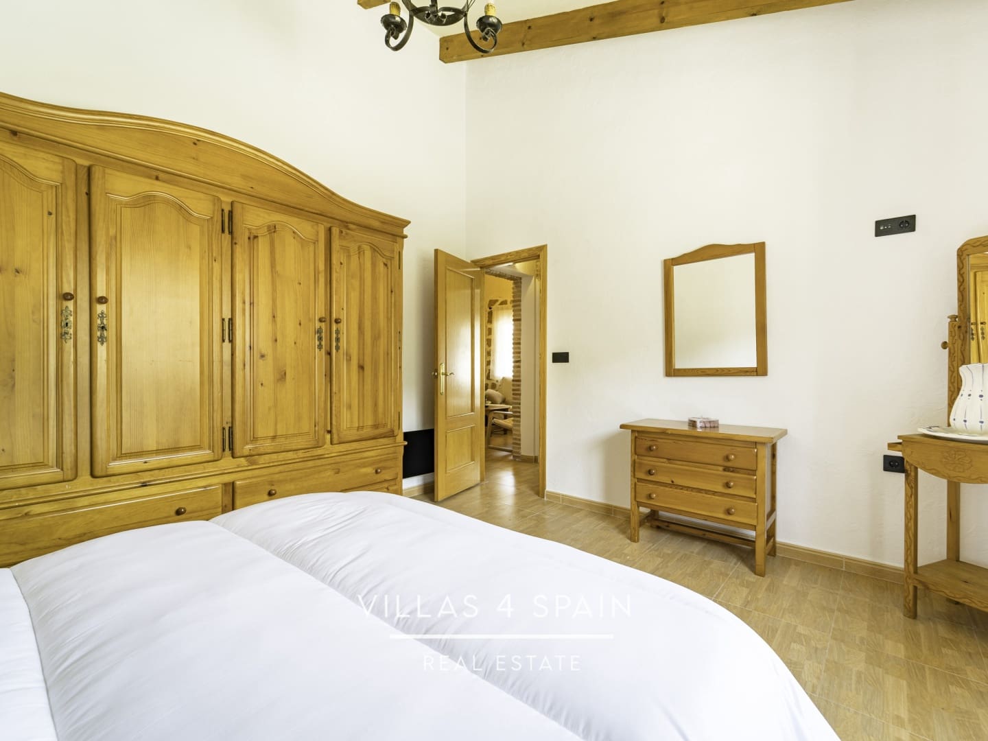 3 bedroom Villa for sale in Fortuna with pool - € 270,000 (Ref: 7561271)