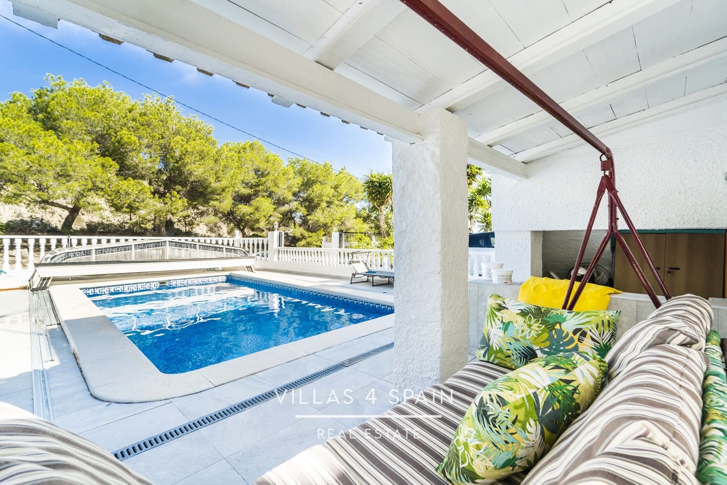 7 bedroom Villa for sale in Desamparados Hurchillo Torremendo