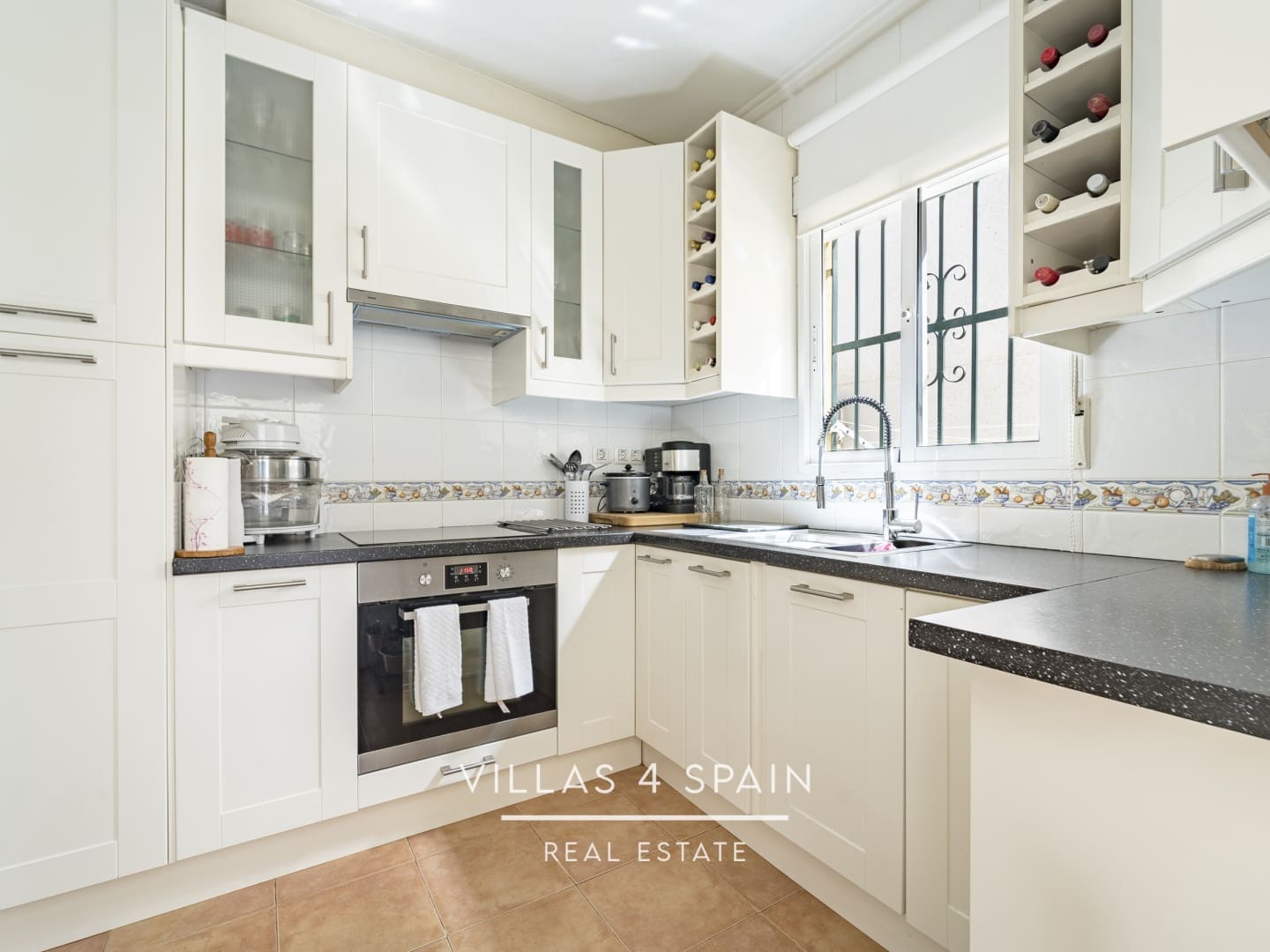 3 bedroom Semi-detached Villa for sale in Ciudad Quesada with pool - € 169,950 (Ref: 7825990)