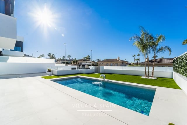 4 bedroom Villa for sale in Ciudad Quesada, Rojales with pool garage - € 560,000 (Ref: 7995410)