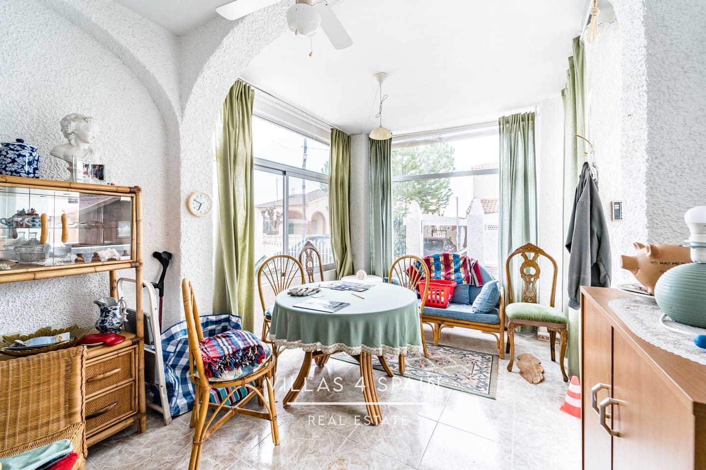 4 soveværelse Villa til salg i Fortuna med garage - € 129.950 (Ref: 8107572)