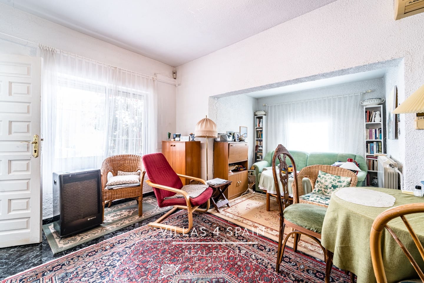 4 soveværelse Villa til salg i Fortuna med garage - € 129.950 (Ref: 8107572)