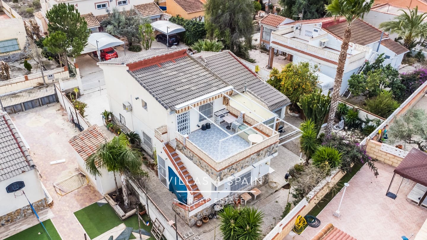 4 soveværelse Villa til salg i Fortuna med garage - € 129.950 (Ref: 8107572)