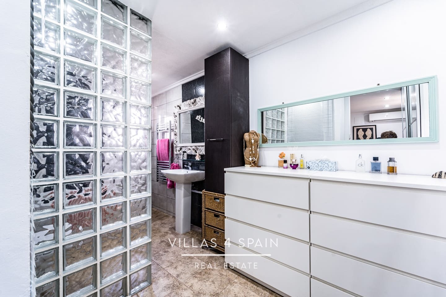 4 quarto Moradia para venda em Orihuela Costa com piscina - 369 950 € (Ref: 8439860)