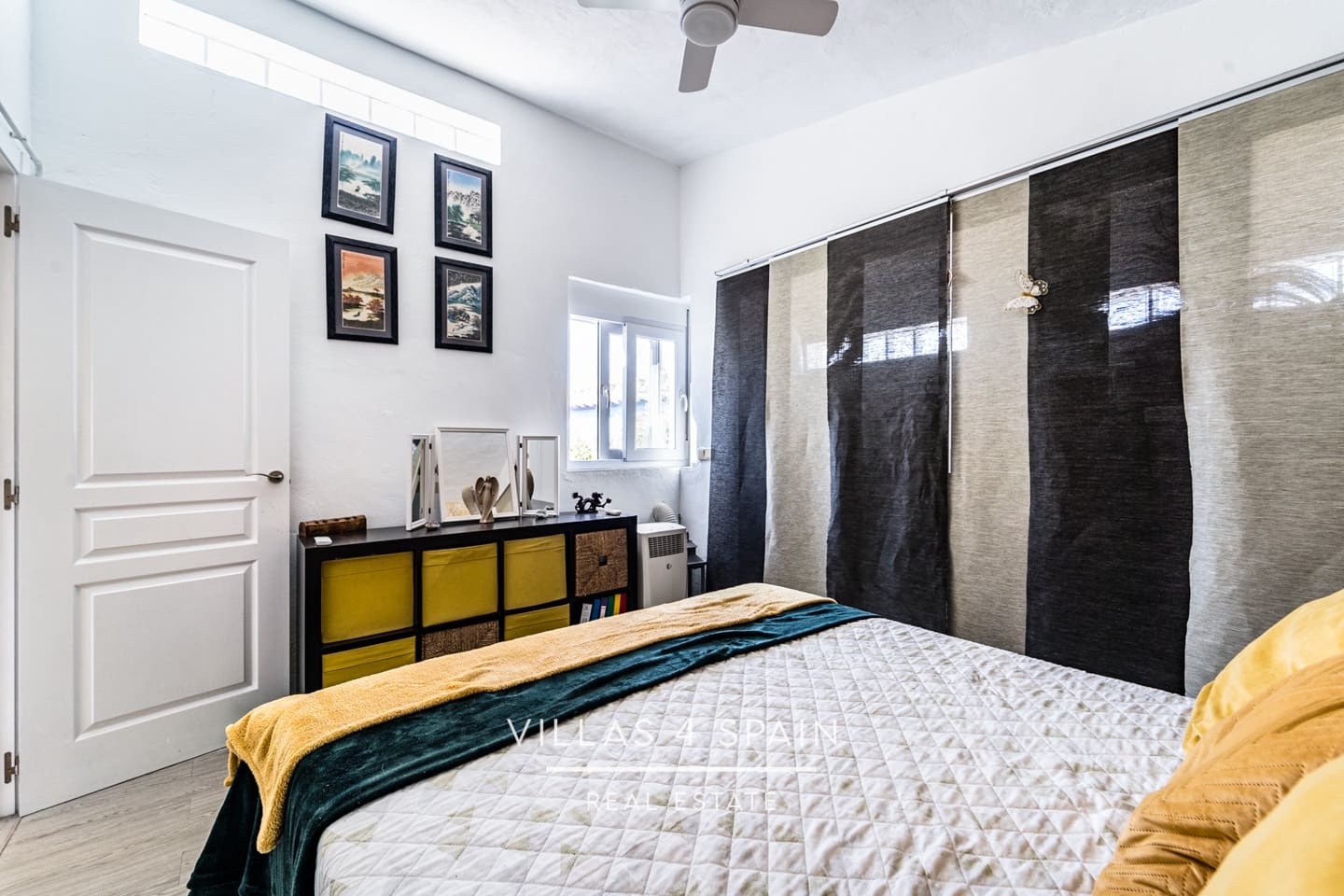 4 quarto Moradia para venda em Orihuela Costa com piscina - 369 950 € (Ref: 8439860)