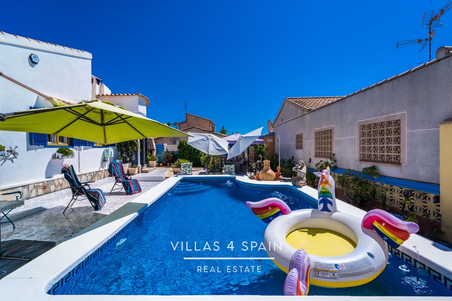 4 quarto Moradia para venda em Orihuela Costa com piscina - 369 950 € (Ref: 8439860)