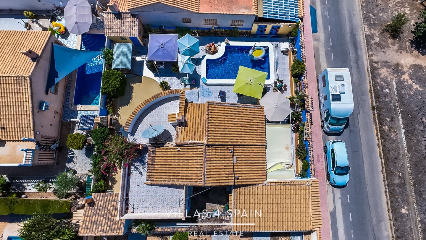 4 quarto Moradia para venda em Orihuela Costa com piscina - 369 950 € (Ref: 8439860)