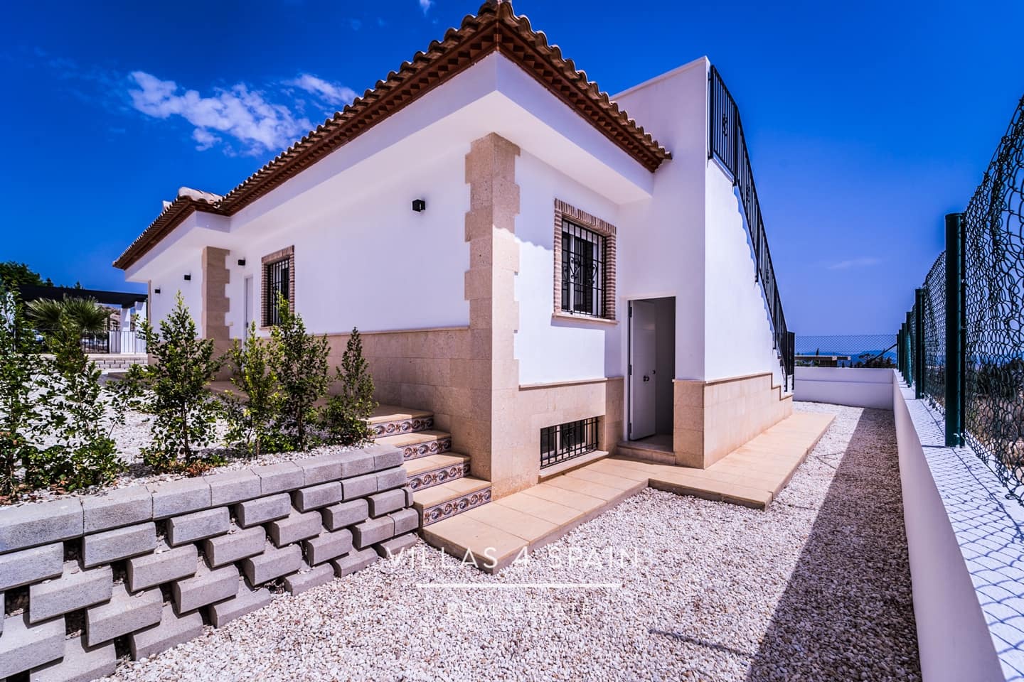 3 makuuhuone Huvila myytävänä paikassa Fortuna mukana uima-altaan 
autotalli - 319 000 € (Ref: 8454319)