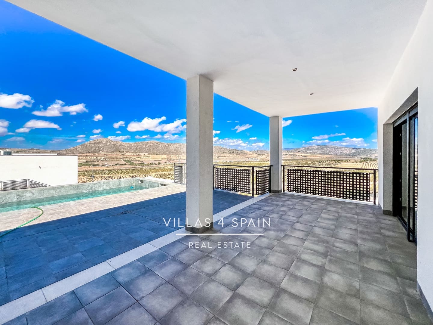 3 chambre Villa/Maison à vendre à Pinoso avec piscine garage - 339 995 € (Ref: 8522699)