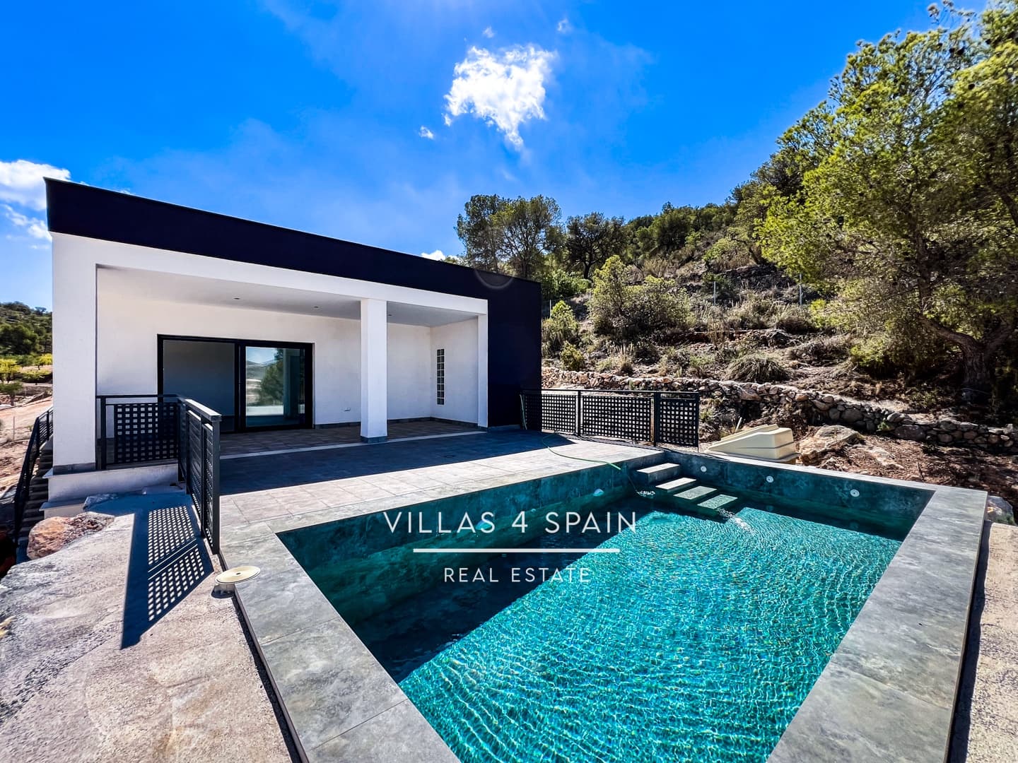 3 chambre Villa/Maison à vendre à Pinoso avec piscine garage - 339 995 € (Ref: 8522699)