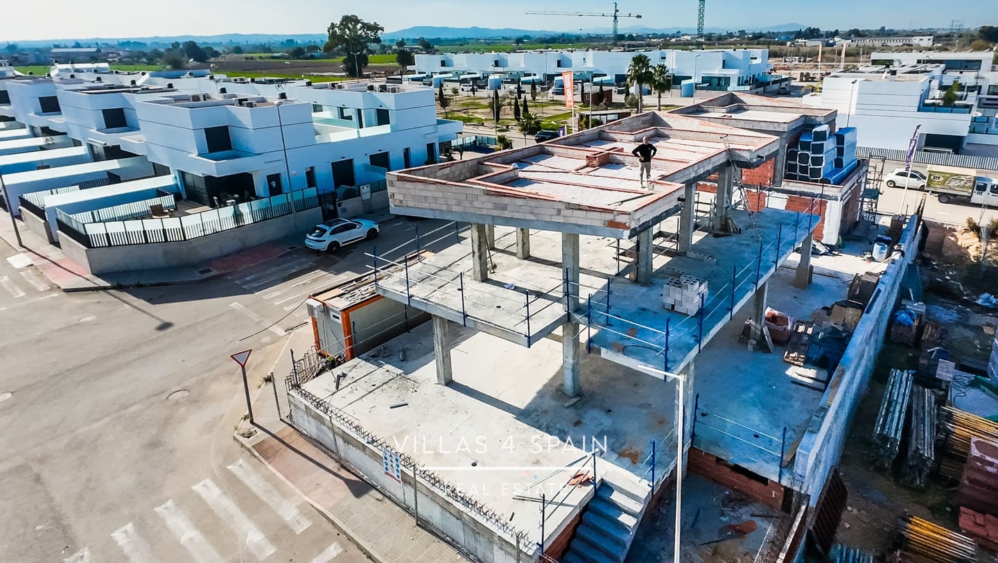 3 quarto Moradia para venda em Almoradi com piscina - 530 000 € (Ref: 8682049)