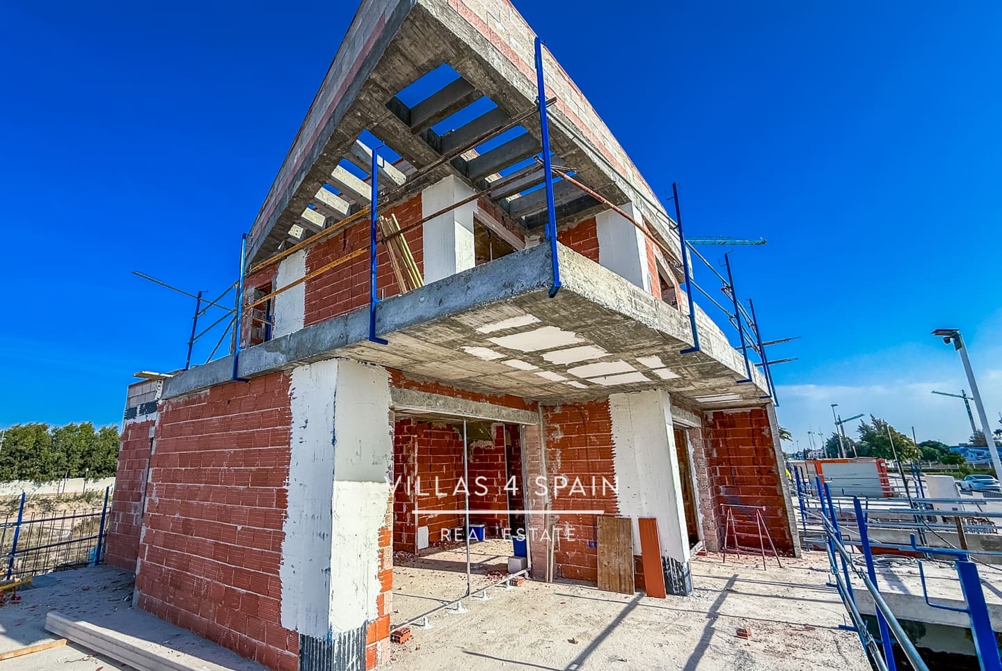 3 soverom Villa til salgs i Almoradi med svømmebasseng - € 459 000 (Ref: 8682050)