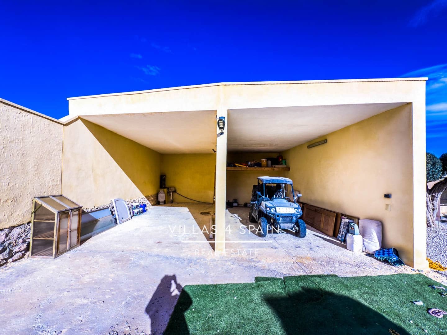 4 soveværelse Villa til salg i Fortuna med swimmingpool garage - € 399.000 (Ref: 8717053)