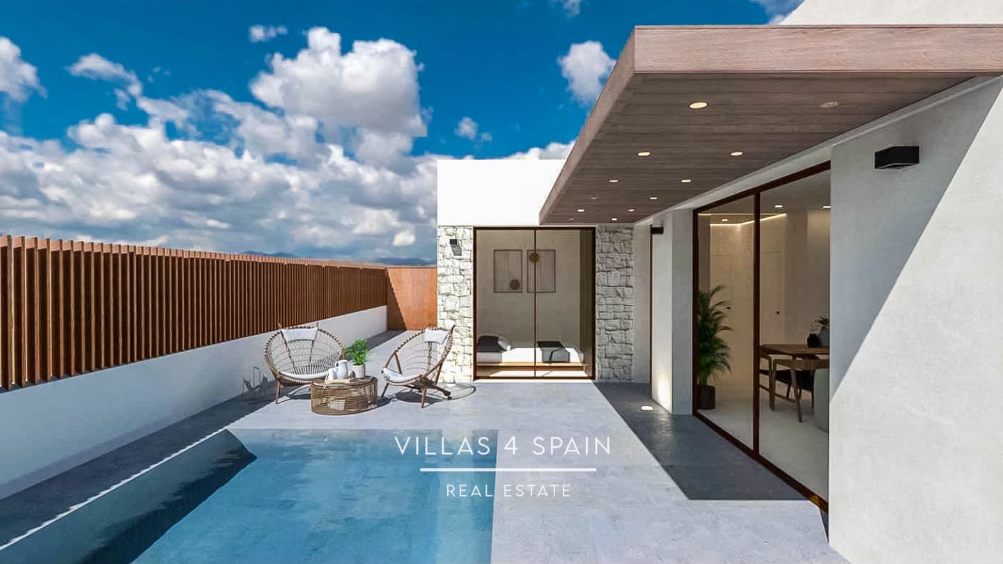 2 soveværelse Villa til salg i Fortuna med swimmingpool - € 235.000 (Ref: 8726680)