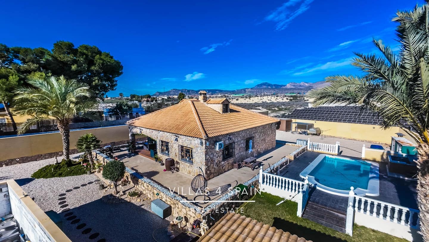 4 camera da letto Villa in vendita in Fortuna con piscina garage - 399.000 € (Rif: 8815042)