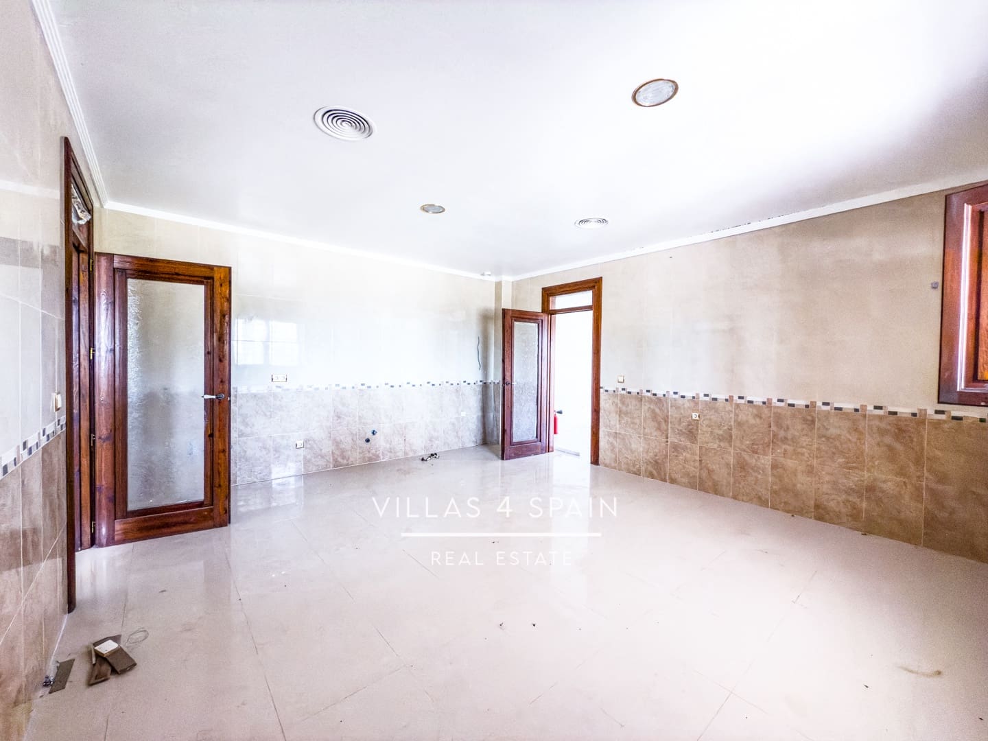 8 slaapkamer Villa te koop in Totana met zwembad garage - € 619.000 (Ref: 8929757)