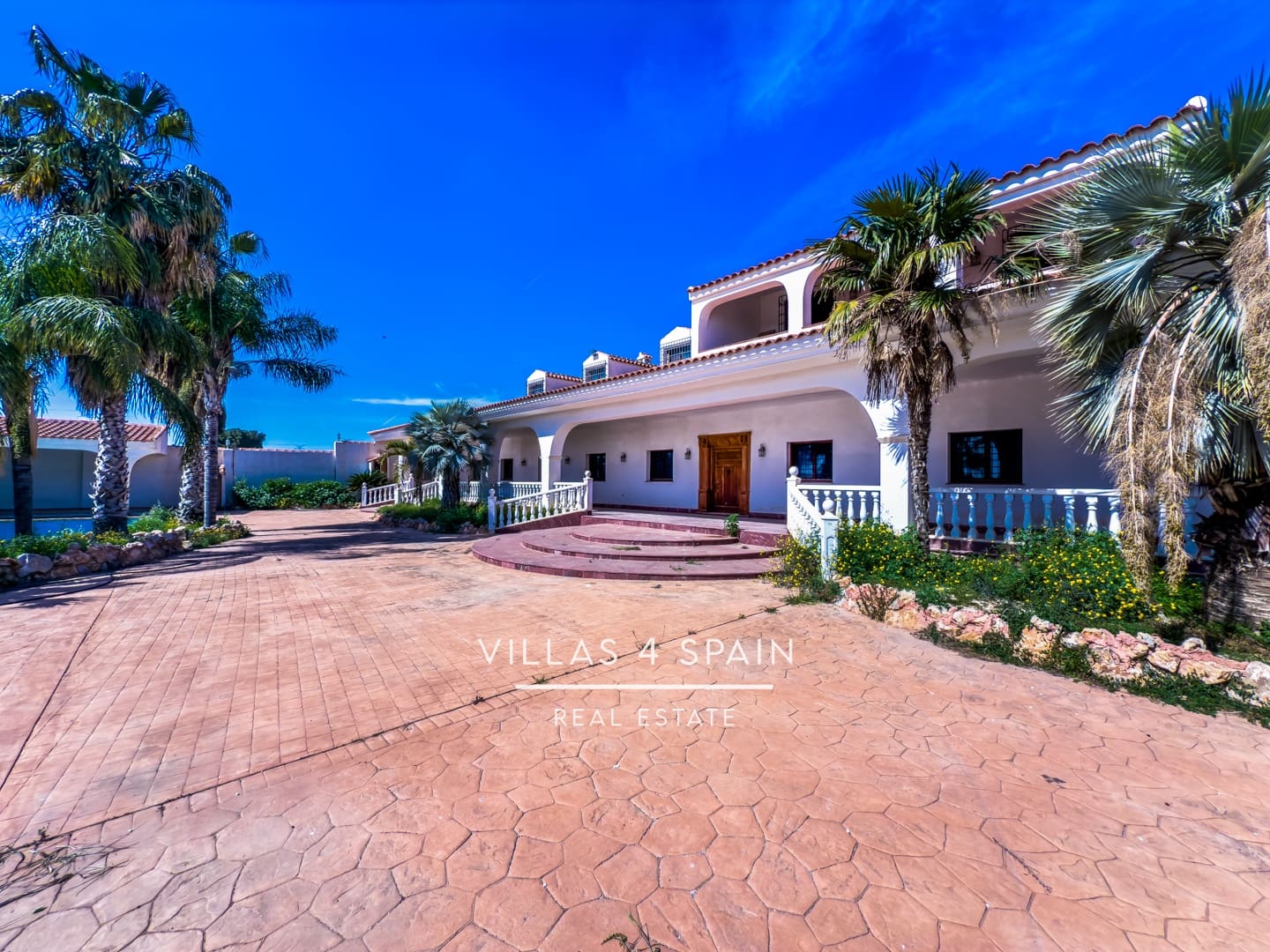 8 slaapkamer Villa te koop in Totana met zwembad garage - € 619.000 (Ref: 8929757)