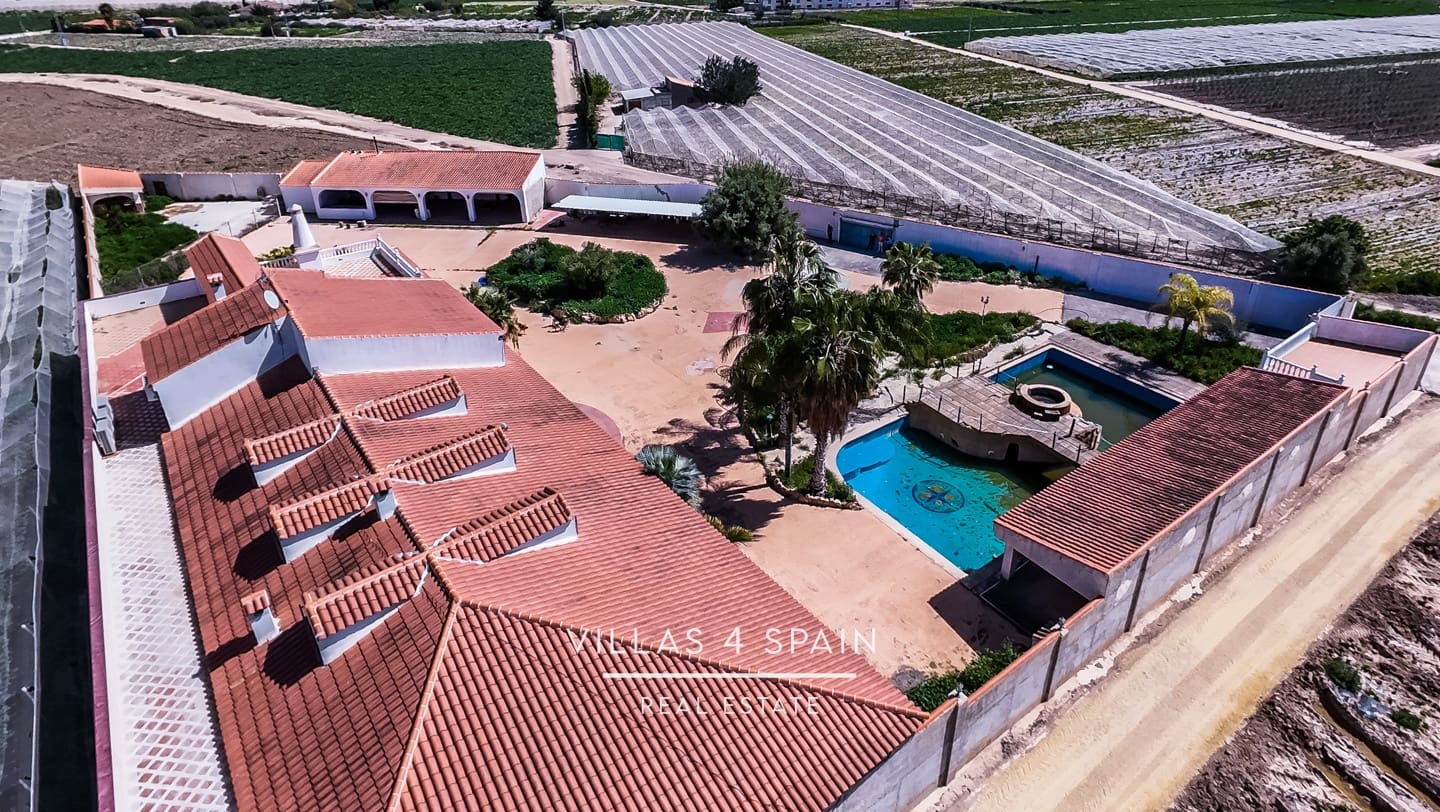 8 slaapkamer Villa te koop in Totana met zwembad garage - € 619.000 (Ref: 8929757)