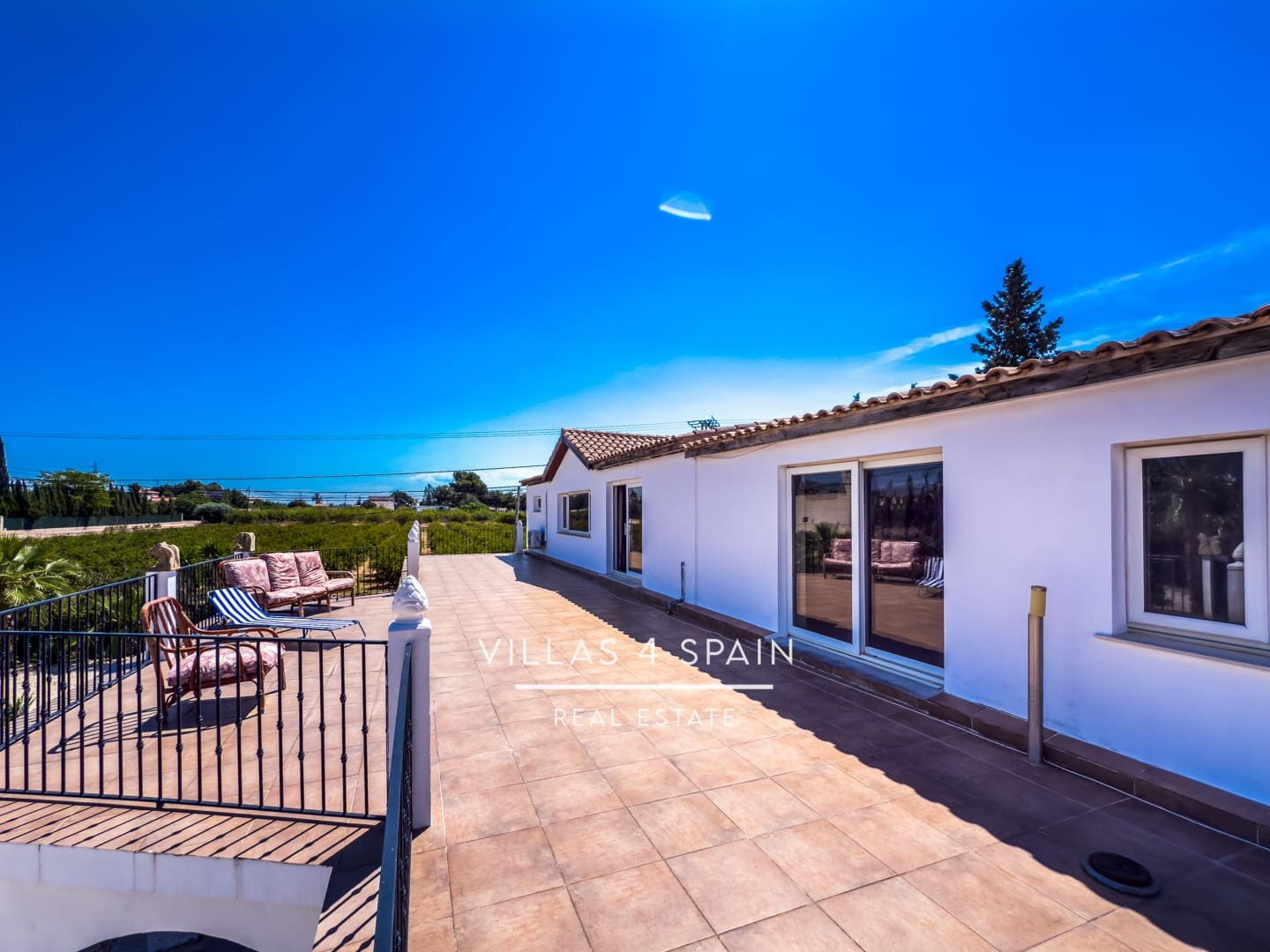 12 makuuhuone Huvila myytävänä paikassa Crevillente / Crevillent mukana uima-altaan - 595 000 € (Ref: 9019784)