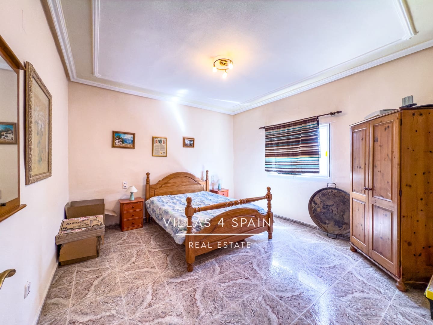 12 makuuhuone Huvila myytävänä paikassa Crevillente / Crevillent mukana uima-altaan - 595 000 € (Ref: 9019784)