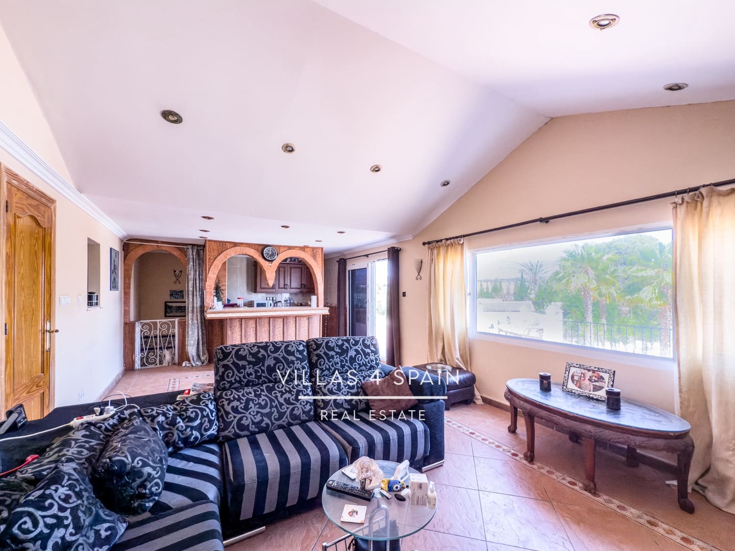 12 makuuhuone Huvila myytävänä paikassa Crevillente / Crevillent mukana uima-altaan - 595 000 € (Ref: 9019784)