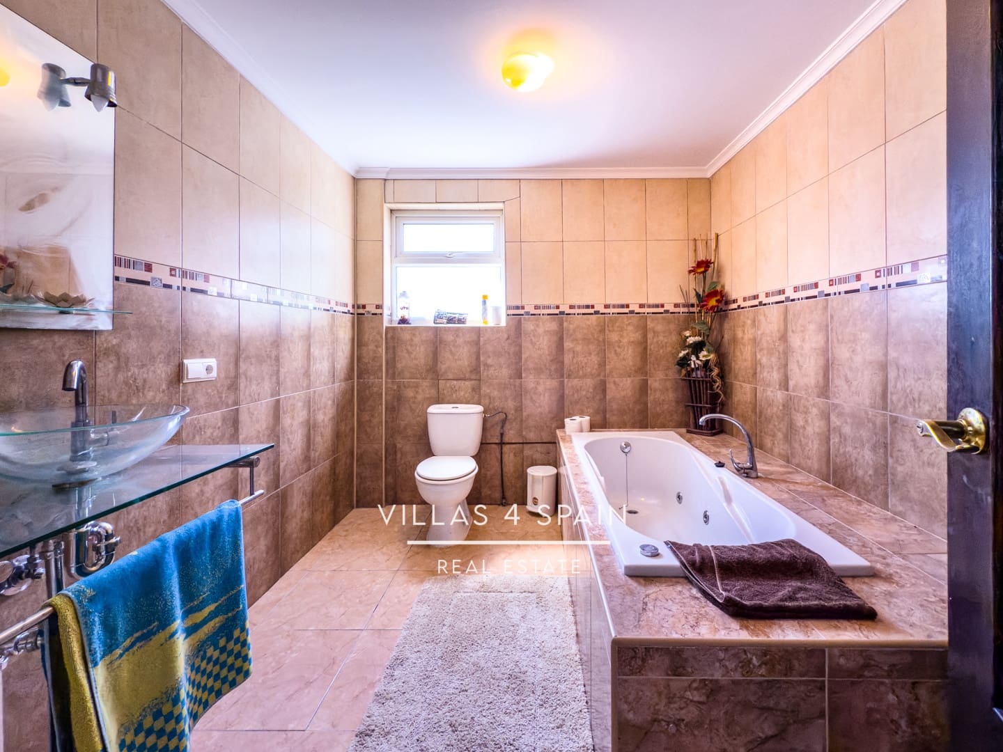 12 makuuhuone Huvila myytävänä paikassa Crevillente / Crevillent mukana uima-altaan - 595 000 € (Ref: 9019784)