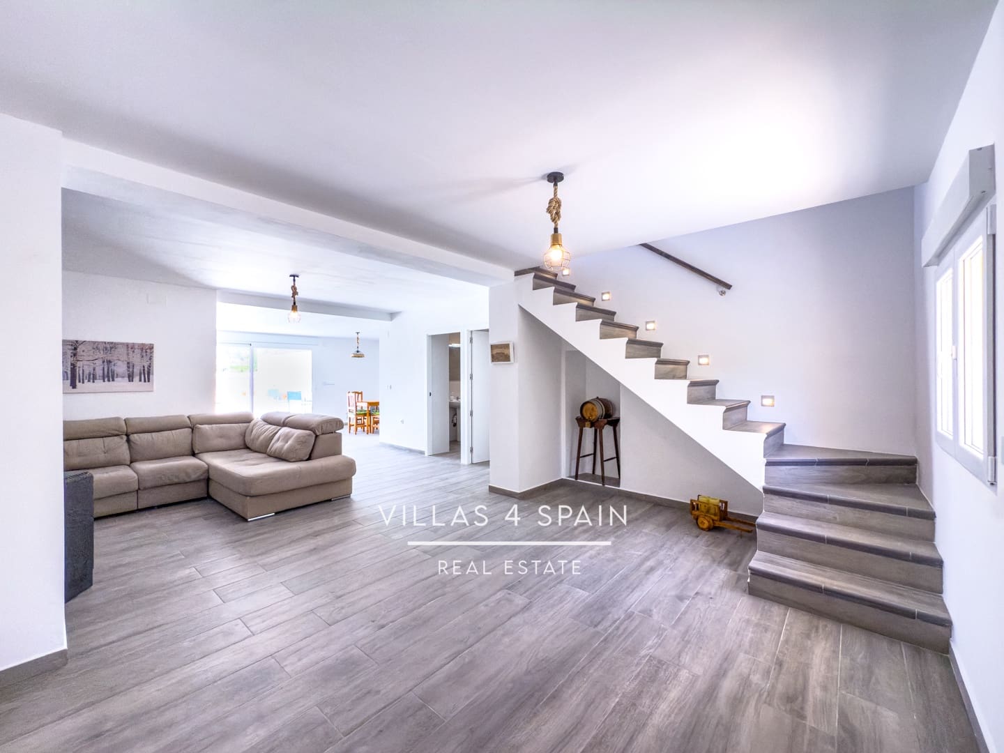 Casa de 4 habitaciones en La Canalosa en venta - 199.995 € (Ref: 9084838)