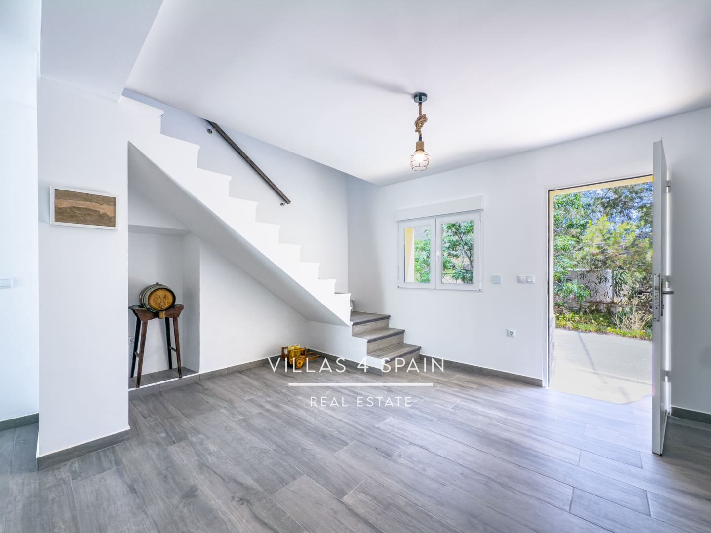 Casa de 4 habitaciones en La Canalosa en venta - 199.995 € (Ref: 9084838)