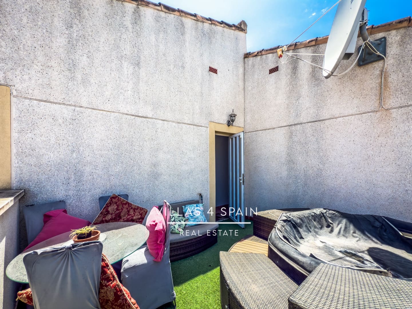 3 sypialnia Dom blizniak na sprzedaż w Algorfa z basenem - 150 000 € (Ref: 9088444)