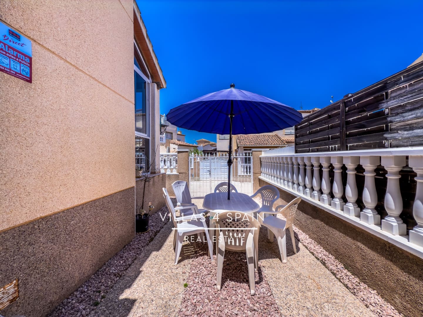 3 sypialnia Dom blizniak na sprzedaż w Algorfa z basenem - 150 000 € (Ref: 9088444)