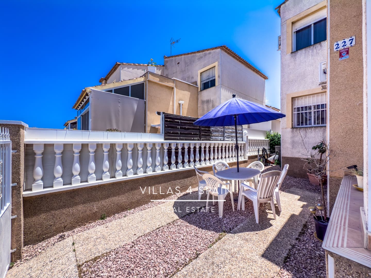 3 sypialnia Dom blizniak na sprzedaż w Algorfa z basenem - 150 000 € (Ref: 9088444)